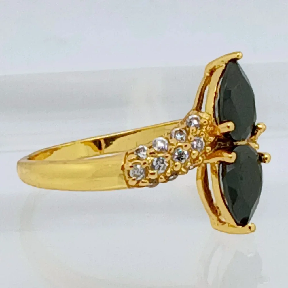 Vintage Gold Tone Bypass Black Pear Cut Pavé Sim Diamond CZ Accent Ring Size 7.5
